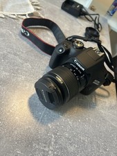 Canon EOS 2000D 24.1MP DSLR-Kamera Schwarz mit 18-55mm Objektiv Top Zustand