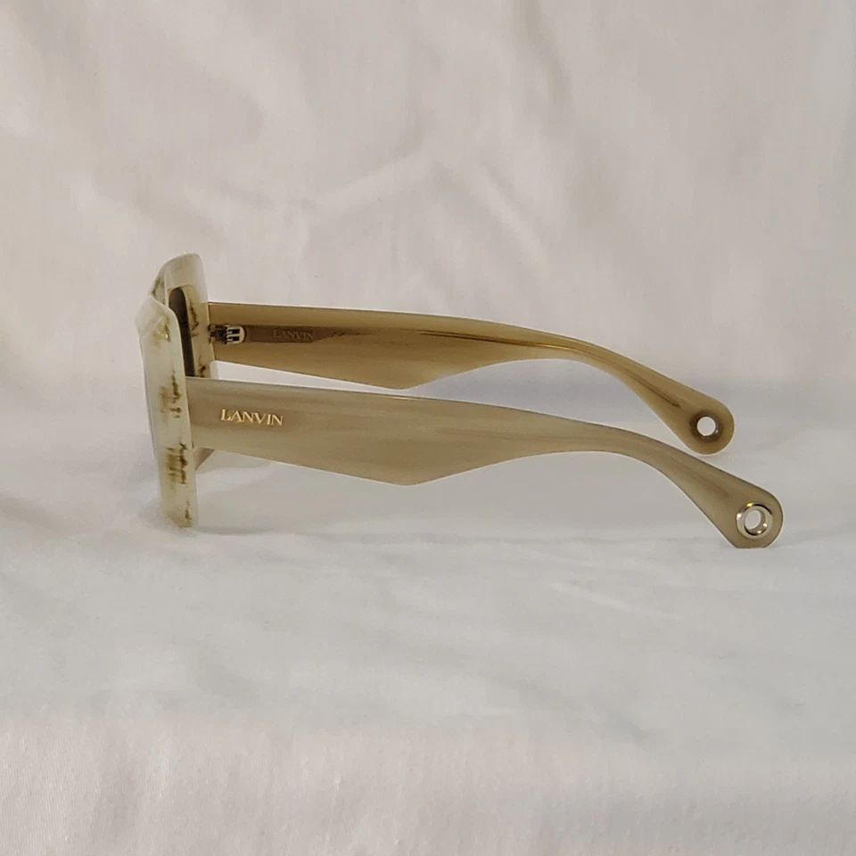 Gafas de sol Lanvin LNV649S marfil blanco cuerno usadas en excelente estado Foto 4 de 4