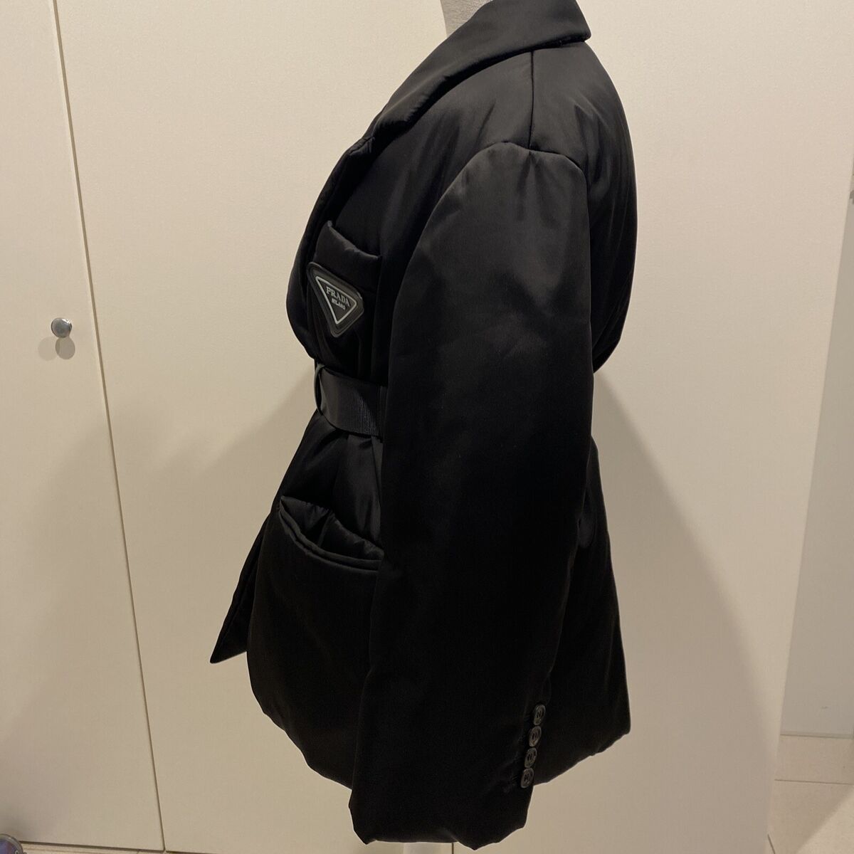 PRADA re-nylon gabardine puffer jacket size IT38 black | eBay PRADA re-nylon gabardine puffer jacket size IT38 black | eBay
