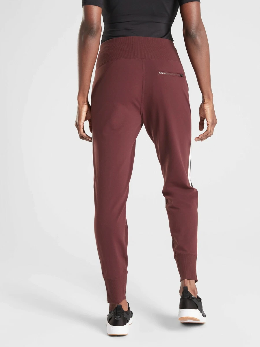 Venice side outlet stripe jogger