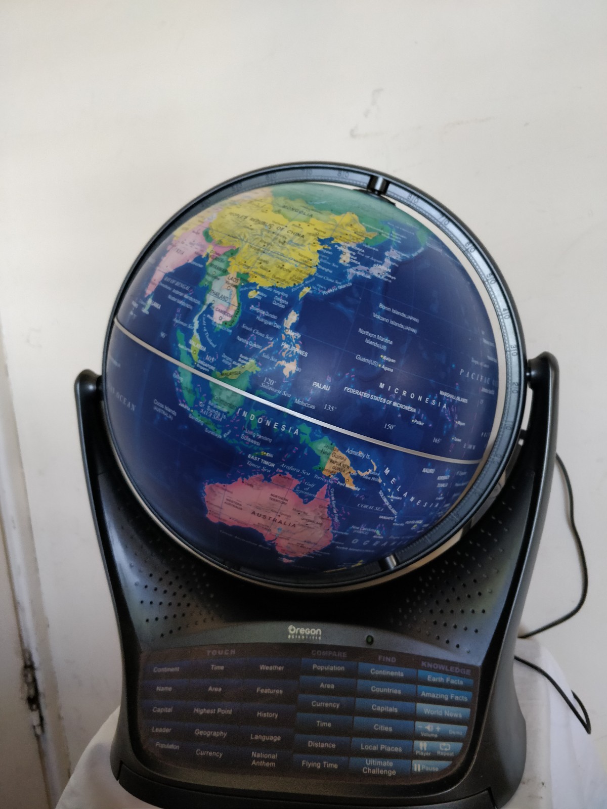 Oregon Scientific smartglobe Globo Inteligente Con Pluma Electrónica. Excelente Estado Oregon Scientific smartglobe Globo Inteligente Con Pluma Electrónica. Excelente Estado
