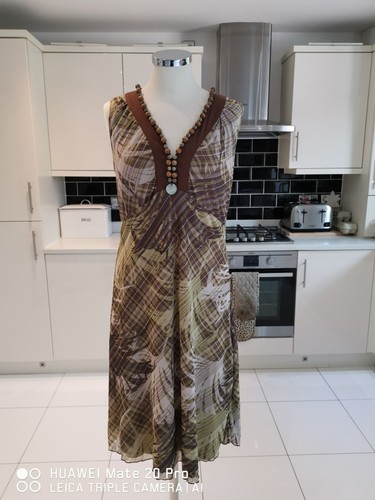 Mexx dress Size Large, leafy green pattern, V neck, lined, sleeveless
