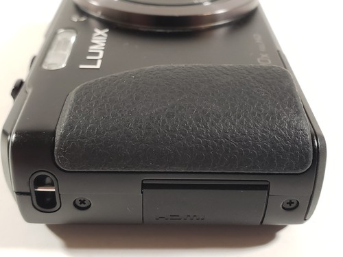 Cámara digital Panasonic Lumix DMC-ZS27 negra enciende - para piezas o reparación - Imagen 17 de 22