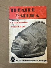 Theatre in Africa - Oyin Ogunba / Abiola Irele - Paperback - 1978 - Ex-library