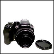 Olympus SP Series SP-570 UZ 10.0MP Digital Camera