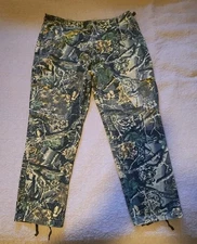 Cabela Outdoor Gear Camo cargo pants Seclusion 3-D size 40 Hunting  apparel EUC