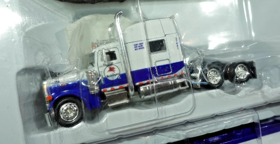 Tonkin réplicas Peterbilt 379 y remolque cisterna Mobil aceite 1/53 Foto 4 de 4