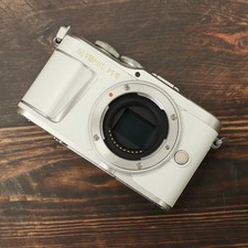 Olympus PEN E-PL9 White Mirrorless Camera ShutterCount 8472 Excellent 2  8410