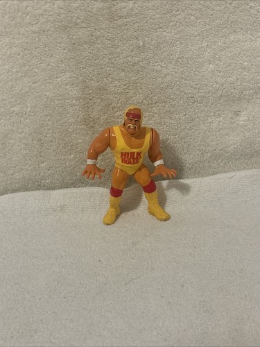 VTG WWF Hulk Hogan Hulk Rules Hasbro Action Figure...