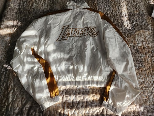 Los Angeles Lakers Kobe Bryant Mitchell & Ness Women's Satin Jacket Size Medium - Picture 3 of 3