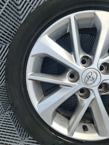 TOYOTA AURIS 2013+ 16" ALLOY WHEEL IN SILVER 205/55/16 *IDEAL SPARE* - Picture 2 of 5