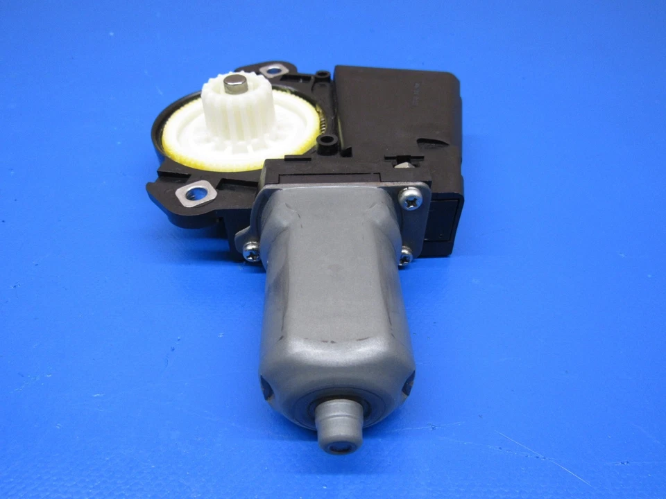 Suzuki Kizashi 2010-2013 techo corredizo techo corredizo motor OEM Foto 3 de 4