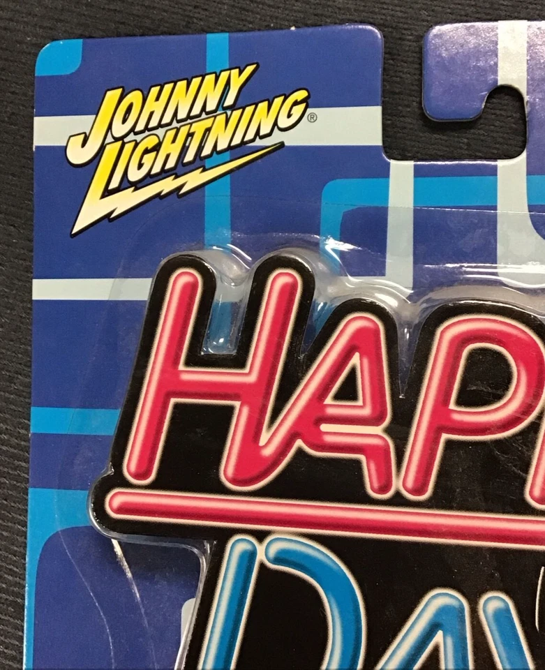 JOHNNY LIGHTNING HOLLYWOOD ON WHEELS 2003 HAPPY DAYS FONZIE'S MOTORCYCLE - Image 2 of 4