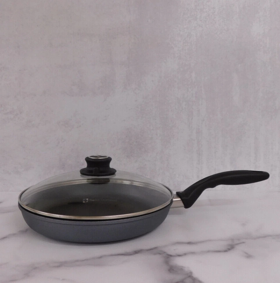 Swiss Diamond Classic Nonstick 10.25 Inch Fry Pan with Glass Lid - New