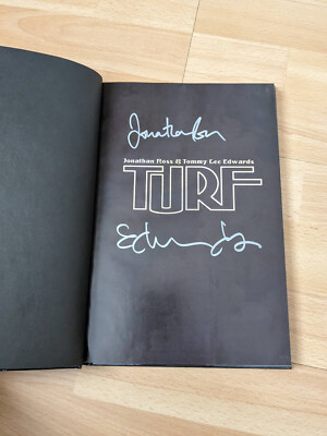 Turf Hardcover Forbidden Planet Special Edition Signed Ross Edwards 2011 VG