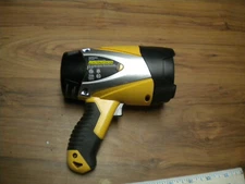  Everstart Maxx rechargeable lithium led spotlight 1000lumen Charging Port Broke