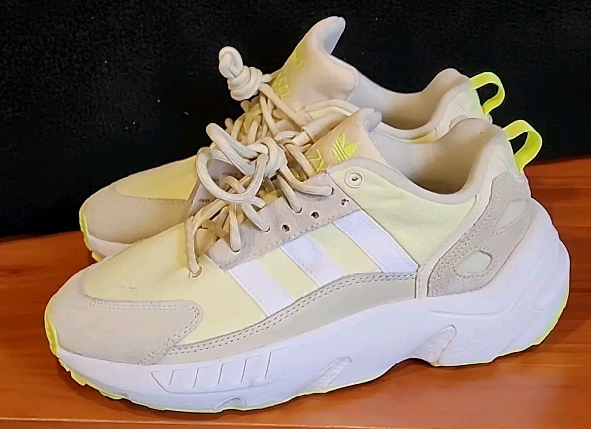 シューズ S Adidas GW8317 Womens Size 6.5 ZX 22 Originals BOOST Sand