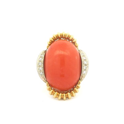 Vintage 18k Gelbgold große Koralle Diamant Akzent gewellte Enden 1960er Ring
