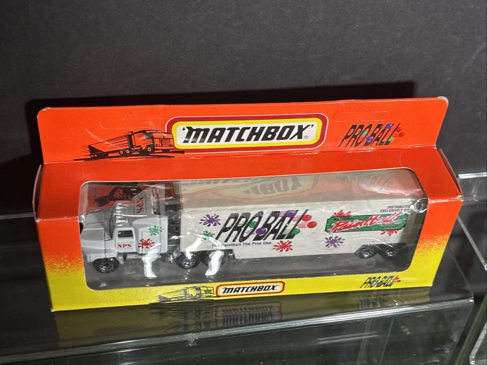 Very RARE 1993 Matchbox Convoy PRO BALL Paintball Promo UNPUNCHED! Plastic Damag - Image 4 of 4