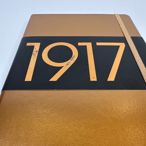 Leuchtturm1917 Gold Metallic Notebook Dotted- Hardcover - Medium A5 - 251 Pages - Picture 6 of 11