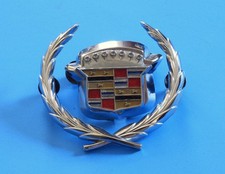 1971-78 Cadillac Eldorado Oem Trunk Lock Ornament Crest Wreath Emblem - Nice 1971-78 Cadillac Eldorado Oem Trunk Lock Ornament Crest Wreath Emblem - Nice