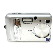 Fujifilm FinePix A310 3.2MP Digital Camera Super CCD Silver Compact Untested