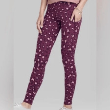 Leggings Wild Fable Women's High-Waisted Ultra Soft Pockets Leopard Print S