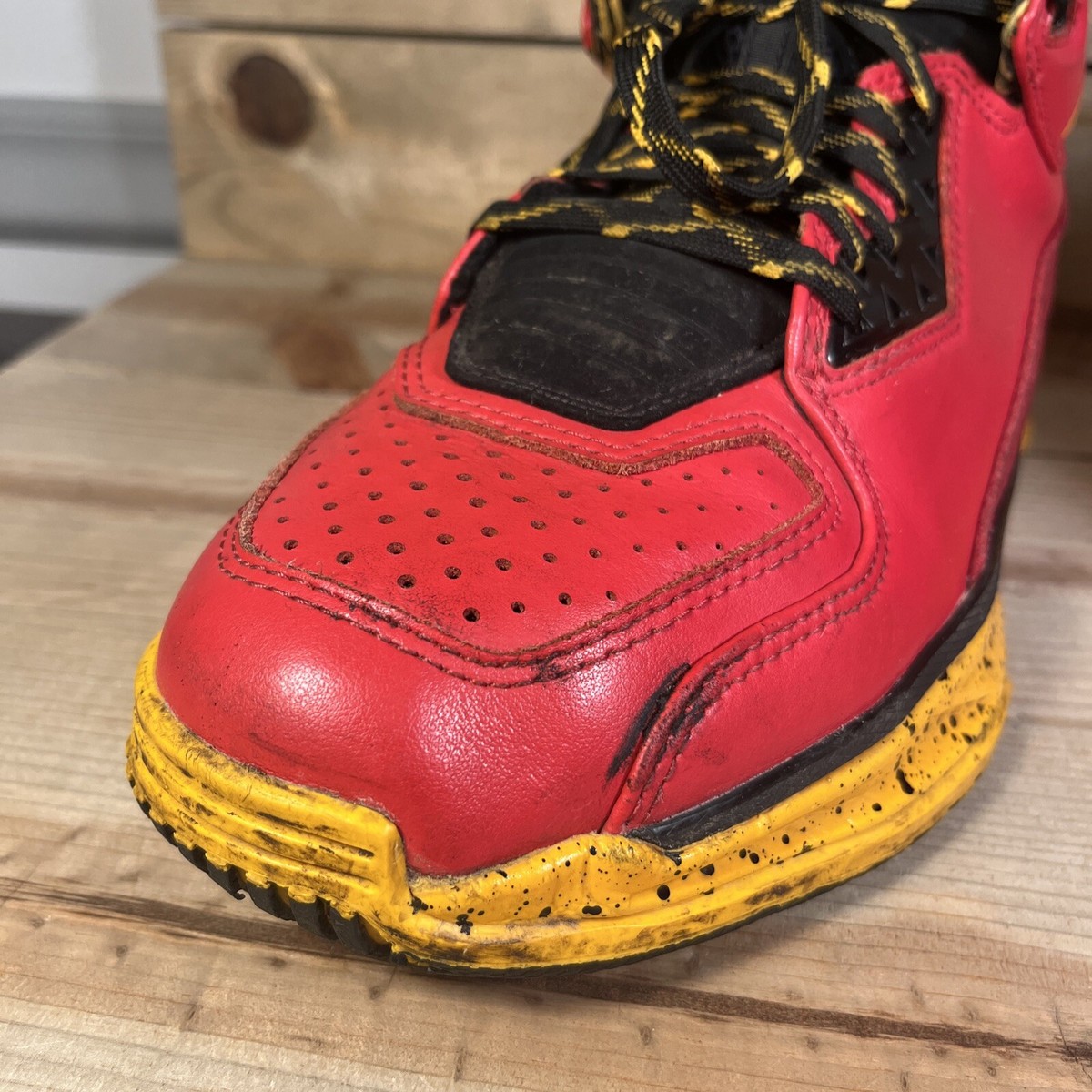 Rare Li Ning Way Of Wade 2 Code Red Dwayne Wade Sz 11 High  display picture 1