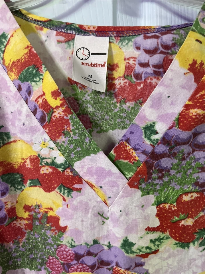 Lote de 2 Camisetas Médicas para Mujer "Scrubtine" y "Crest Bolsillos Frontales Pullover Talla M Foto 2 de 4