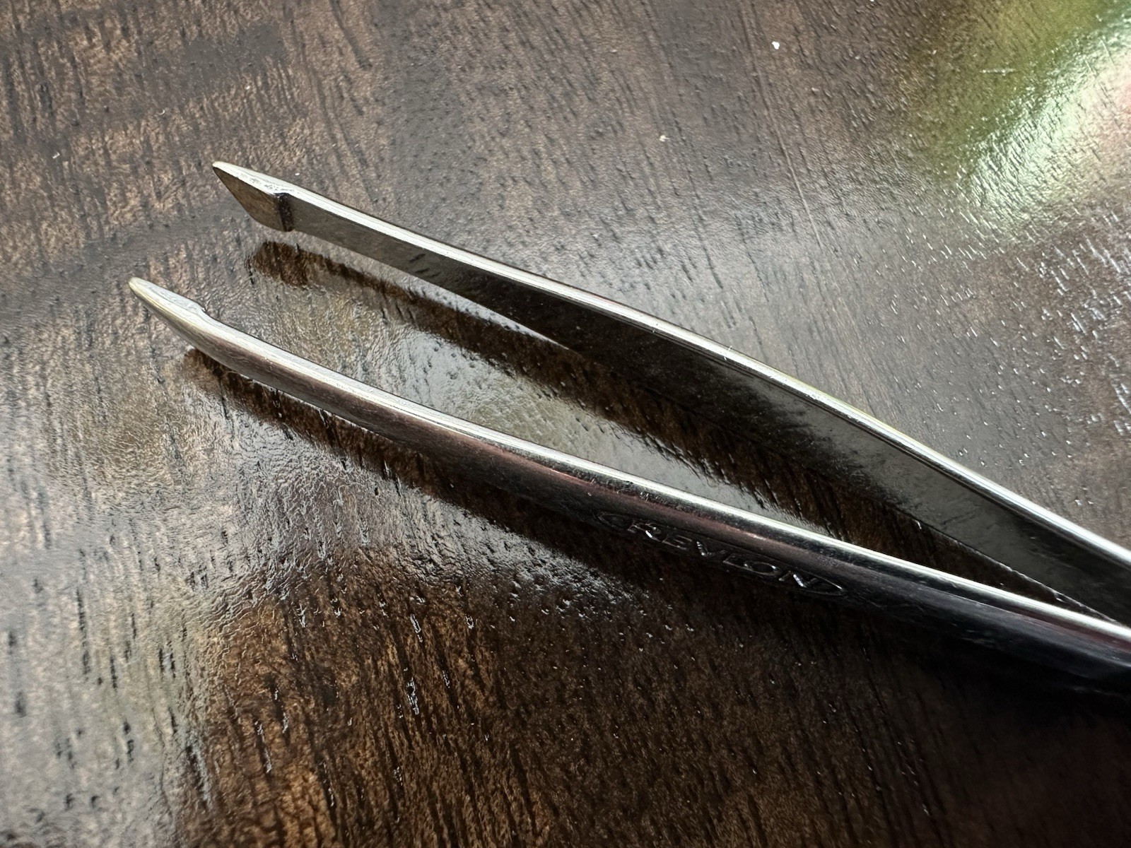 Vintage Revlon Slanted Tip Deluxe Tweezer Rare 3.5"