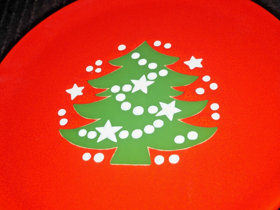 Plato de ensalada de árbol de Navidad Waechtersbach o plato para todo uso rojo verde cerámica Foto 2 de 4