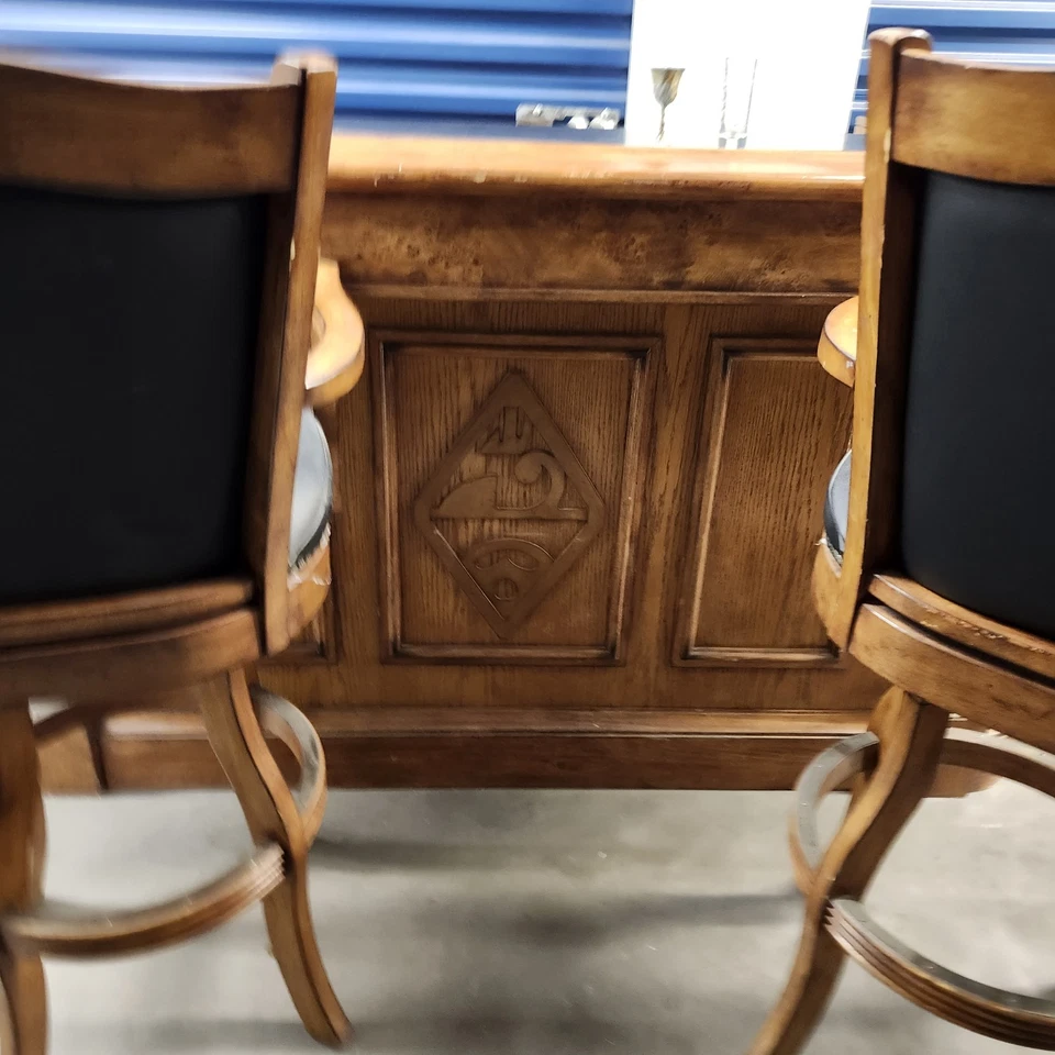 Unidad de bar para el hogar ECI Monticello 78" - TABURETES NO INCLUIDOS Foto 4 de 4