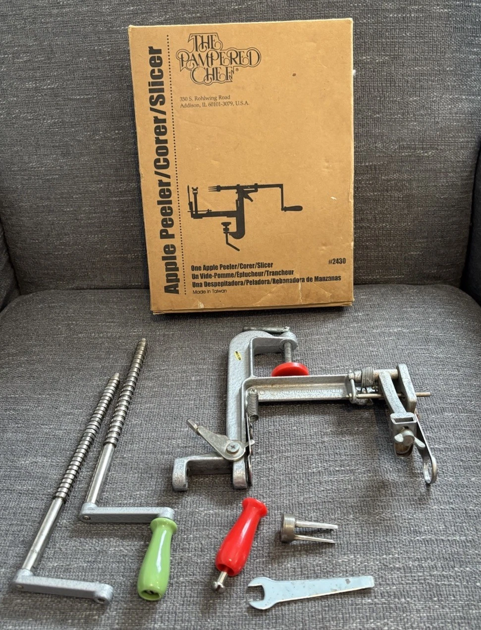 The Pampered Chef Apple Peeler Corer Slicer #2430 & Thick Slice Attachment #2433