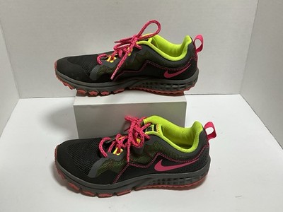 Nike Wild Trail Athletic Shoe Size US 3Y