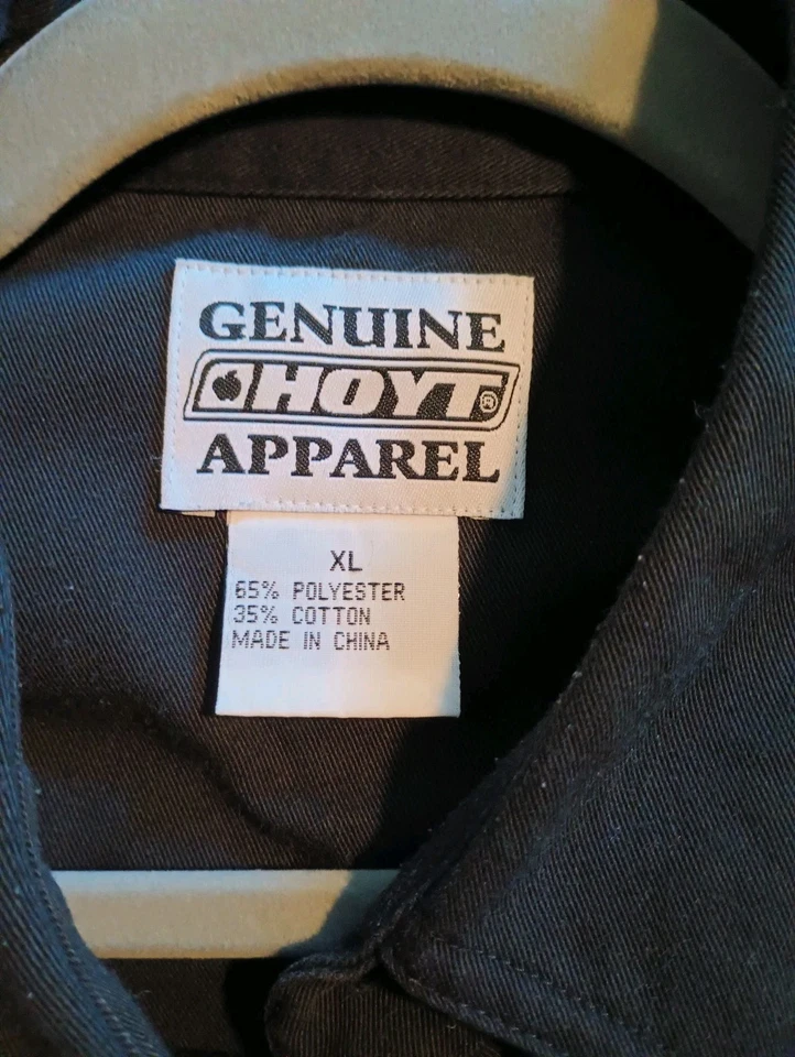 Camisa/Chaqueta HOYT Tiro con Arco Negra Resistente Manga Larga Para Hombres XL EUC Parches Foto 3 de 4