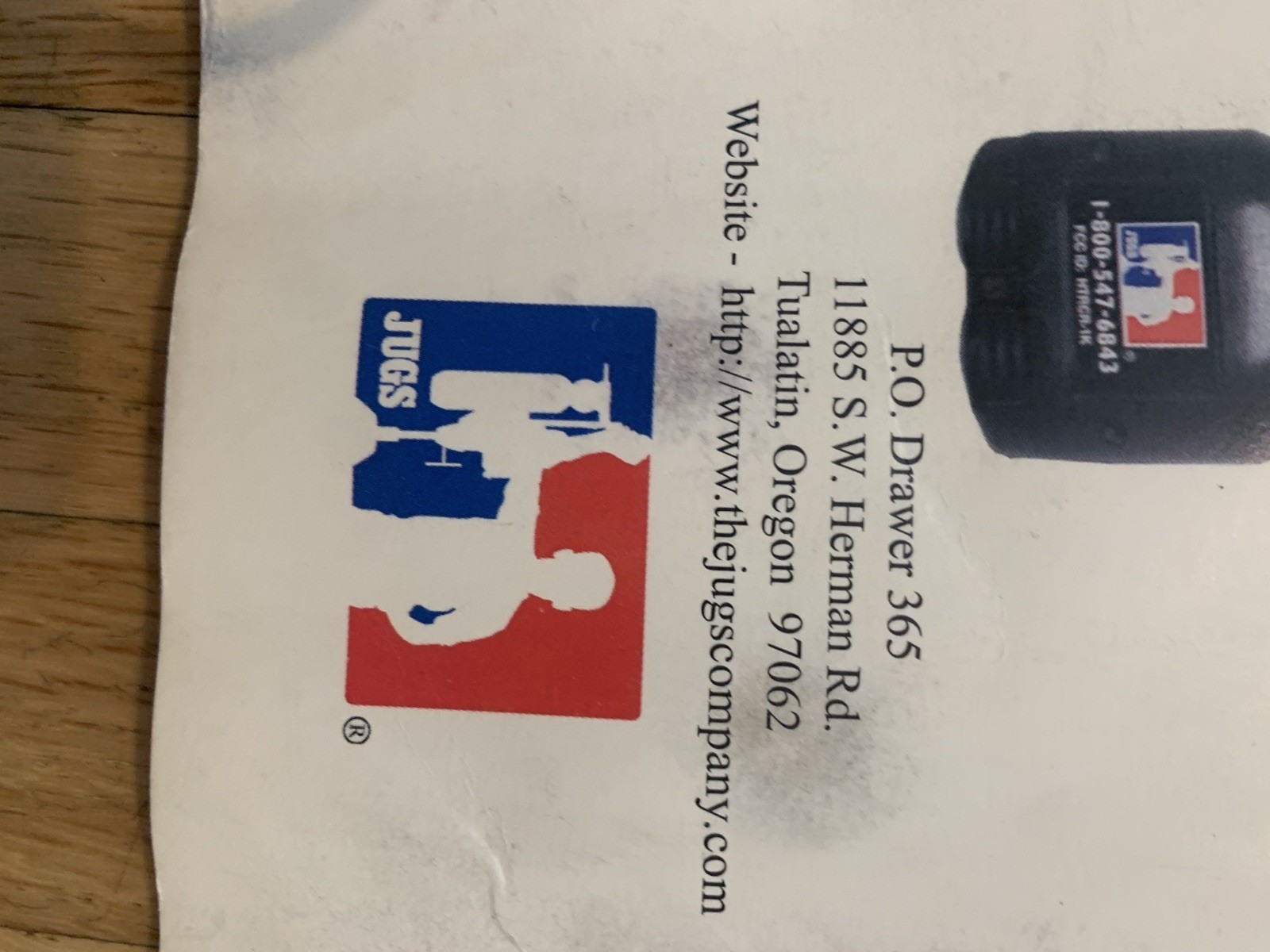 JUGS PROFESSIONAL SPORTS RADAR GUN w/ CASE, Batteries, Charger, Tested Works!!