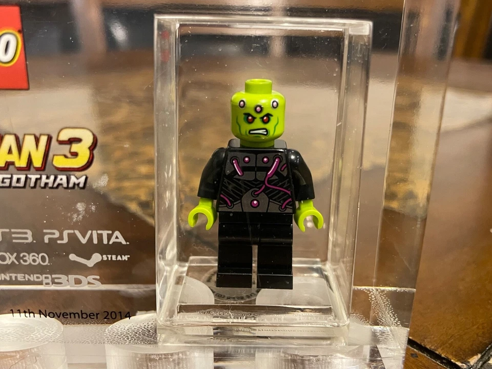 LEGO TT GAMES TROPHY BRICK DC BRAINIAC BATMAN 3 SDCC RARE - Image 3 of 3