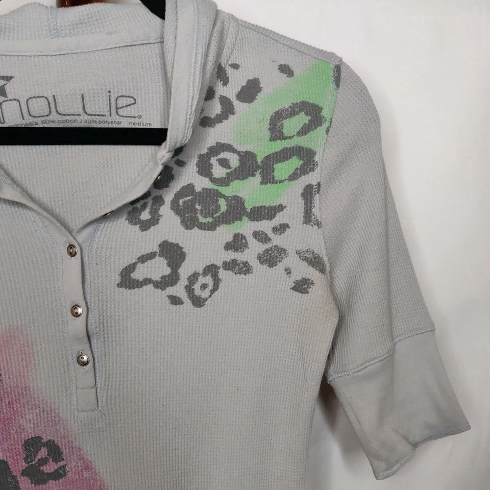 Nollie Mujer Talla M Capucha Térmica Camiseta Multicolor Botones Manga Corta Foto 4 de 4
