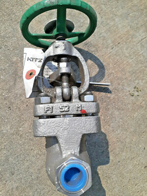 KITZ AW300UMM CLASS 300 VALVE   PTFE  NEW