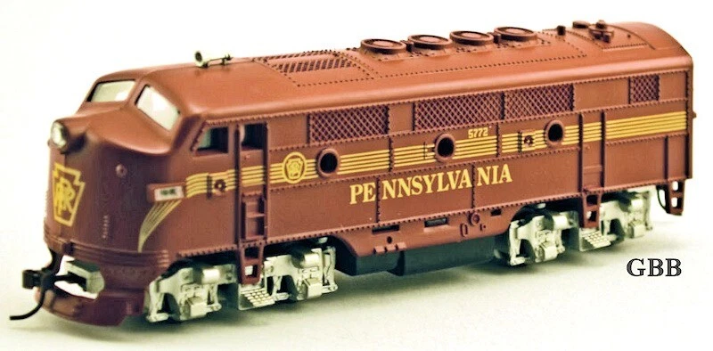 HO 1:87 Scale PENNSYLVANIA F2-A DIESEL Model Power New in Box 96801 - Image 2 of 4