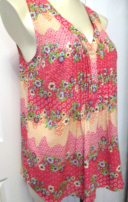 Daniel Rainn Top Blouse Front Pintuck Pleats Sleeveless Floral Print Size S
