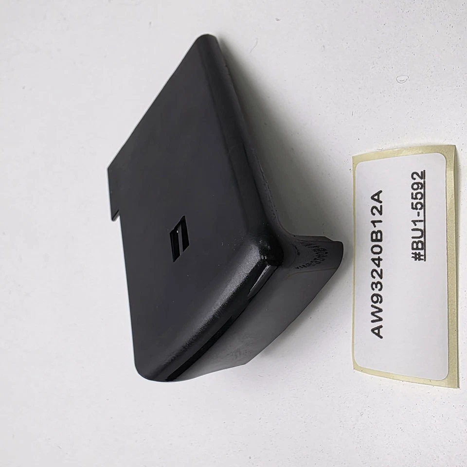 2010-2015 Jaguar XJ Front Right Door Panel Trim AW93240B12B - Image 3 of 4