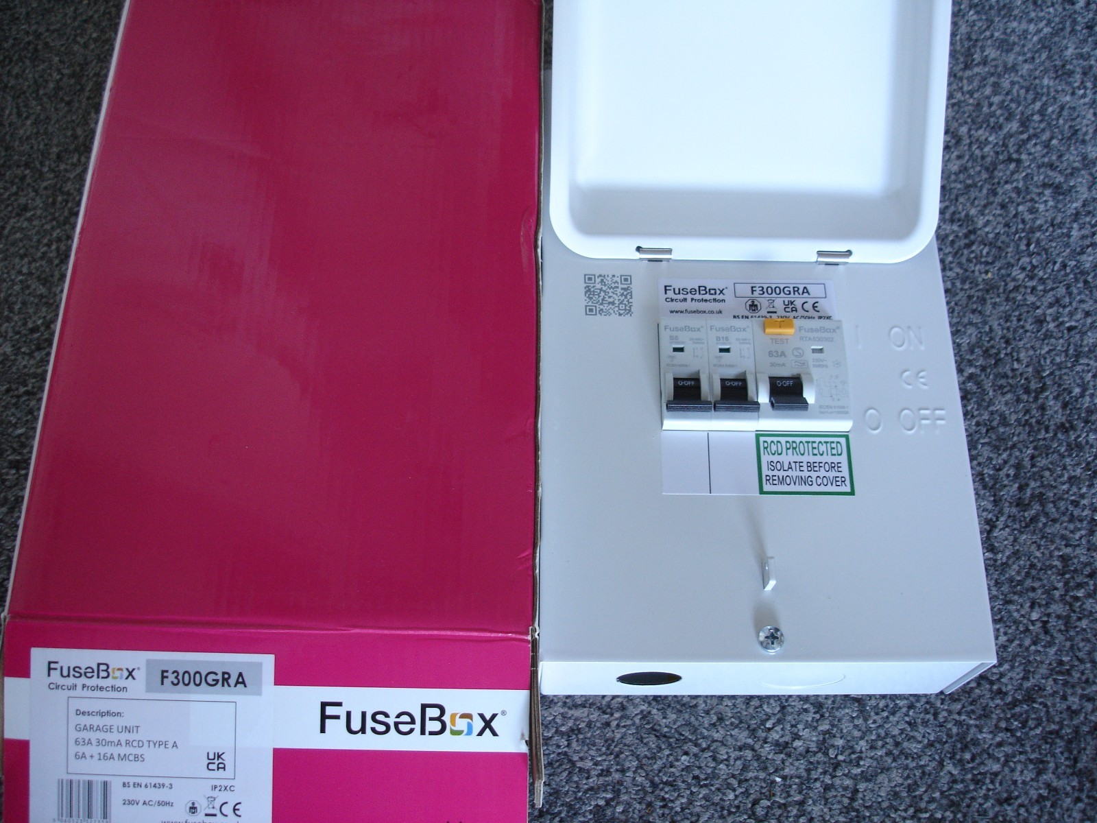 Fusebox F300GRA 2 Way Metal Garage Consumer Unit & 2 MCBs 63A RCD 18th Edition