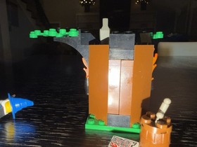 Vintage (1993) LEGO Castle set 6020 Magic Shop - RARE