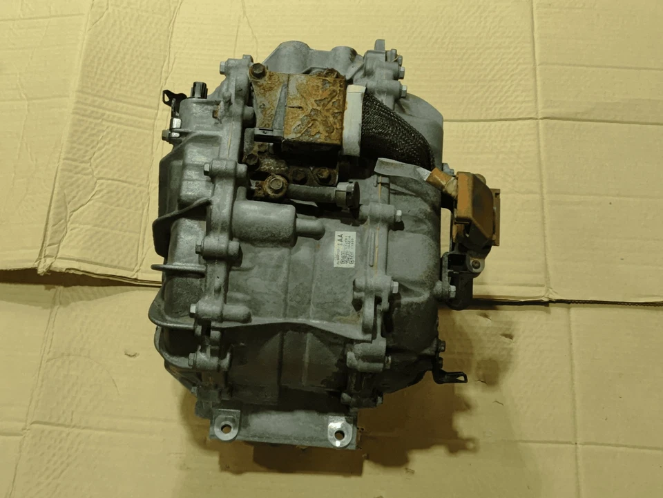 Toyota Crown Hybrid 2019-2025 AWD eléctrico diferencial trasero eje portador OEM Foto 3 de 4