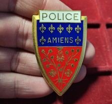 #128-1 ~ Pucelle / Insigne / Badge - Police AMIENS