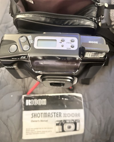 Ricoh Shotmaster Zoom 35mm Film Camera Black w/ Case, Strap & Owner's Manual - Picture 2 of 4