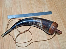 Traditional Brass Spout Gun Powder Horn, Nice ! Vintage Muzzleloader, Flintlock