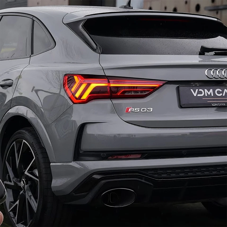 Placa de identificación de puerta levadiza trasera Audi RS Q3 emblema maletero insignia deportiva cromada línea Foto 3 de 3