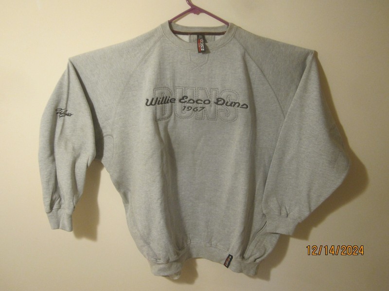 Villie Esco Dune  Men's  size XXL Gray Sweatshirt. (brand new)